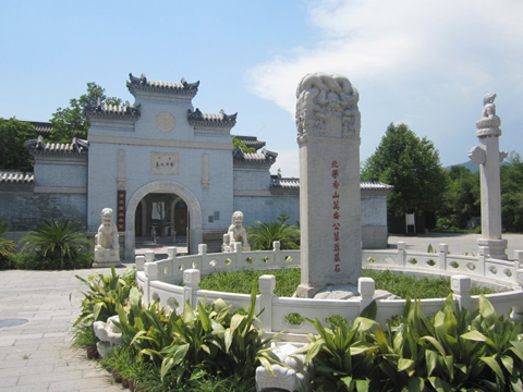 万安公墓安葬性价比怎么样？万安公墓价格